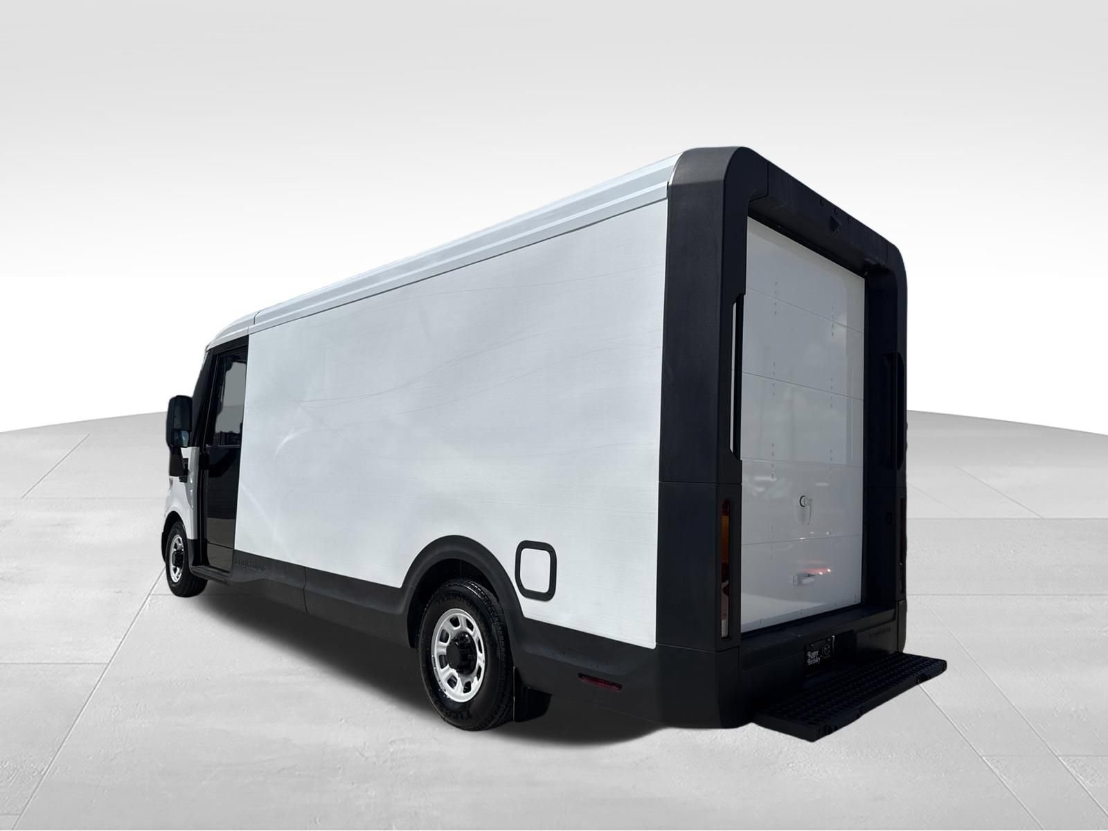 Used 2023 Chevrolet Brightdrop 600 w/ Active Safety Package 2 AWD/4WD image 6