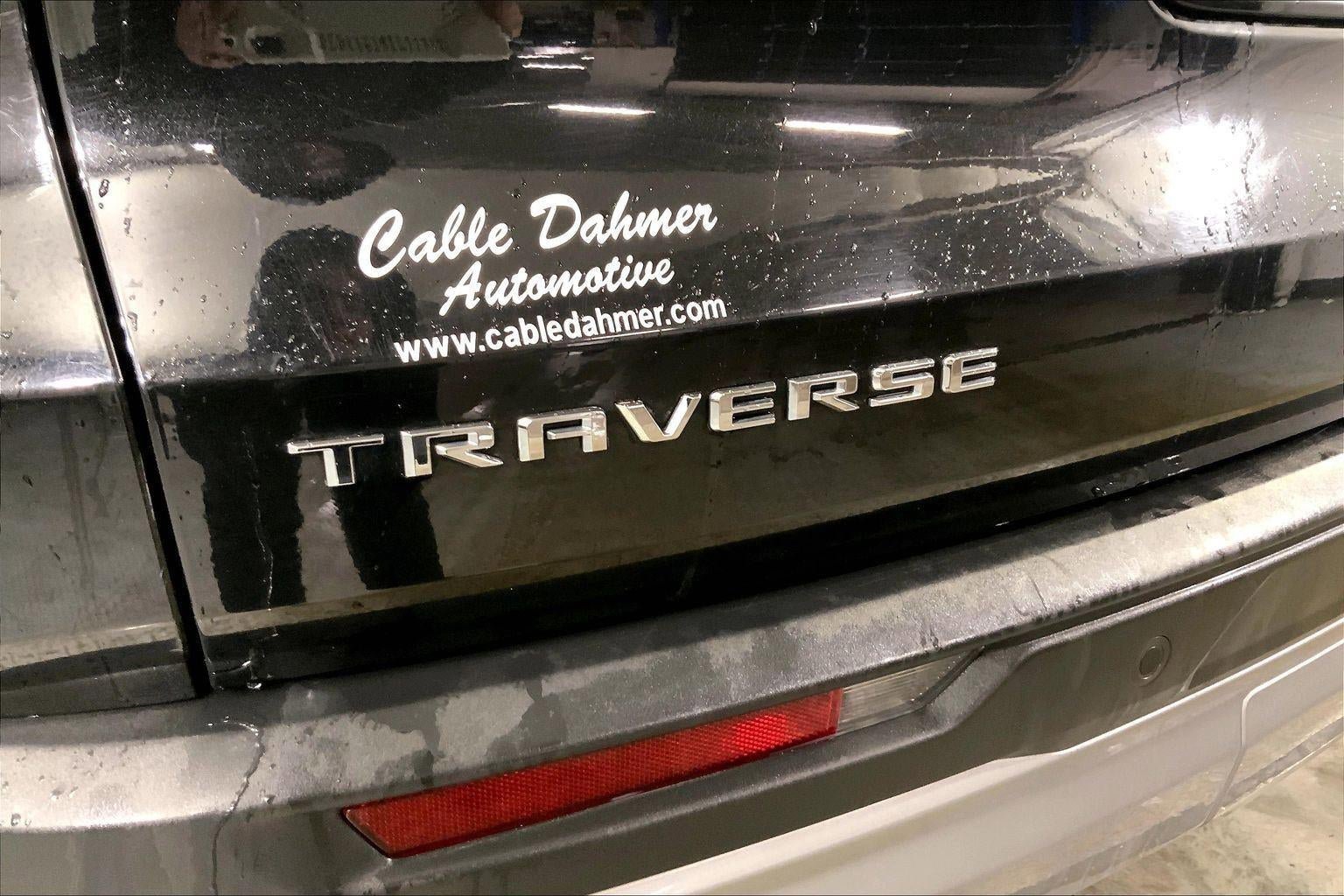 Used 2024 Chevrolet Traverse LT image 30