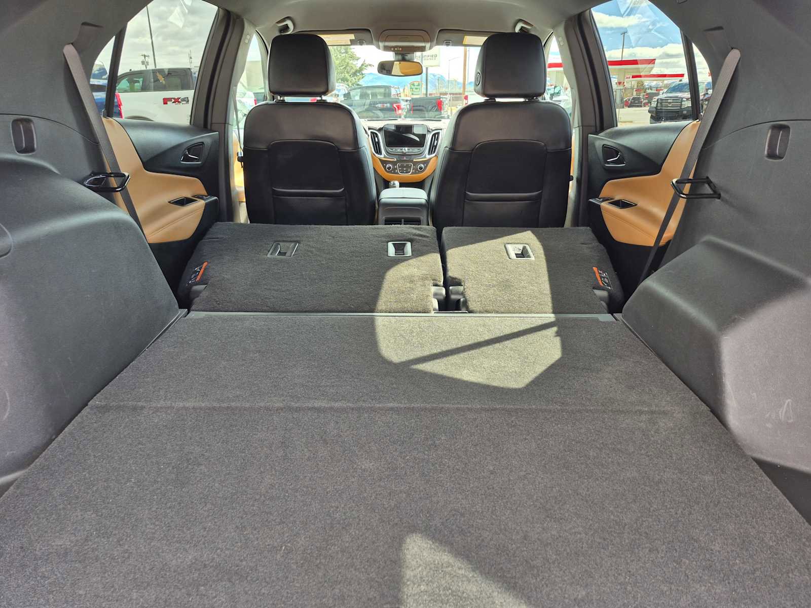 Used 2021 Chevrolet Equinox Premier image 7