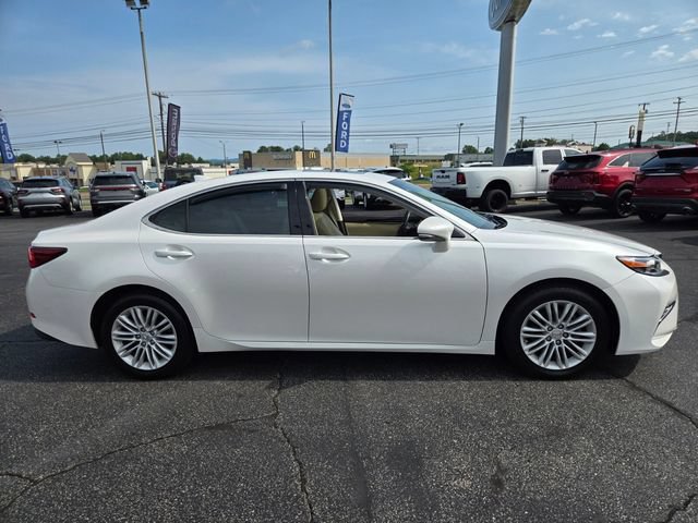 Used 2017 Lexus ES 350 w/ Accessory Package 2 FWD image 9