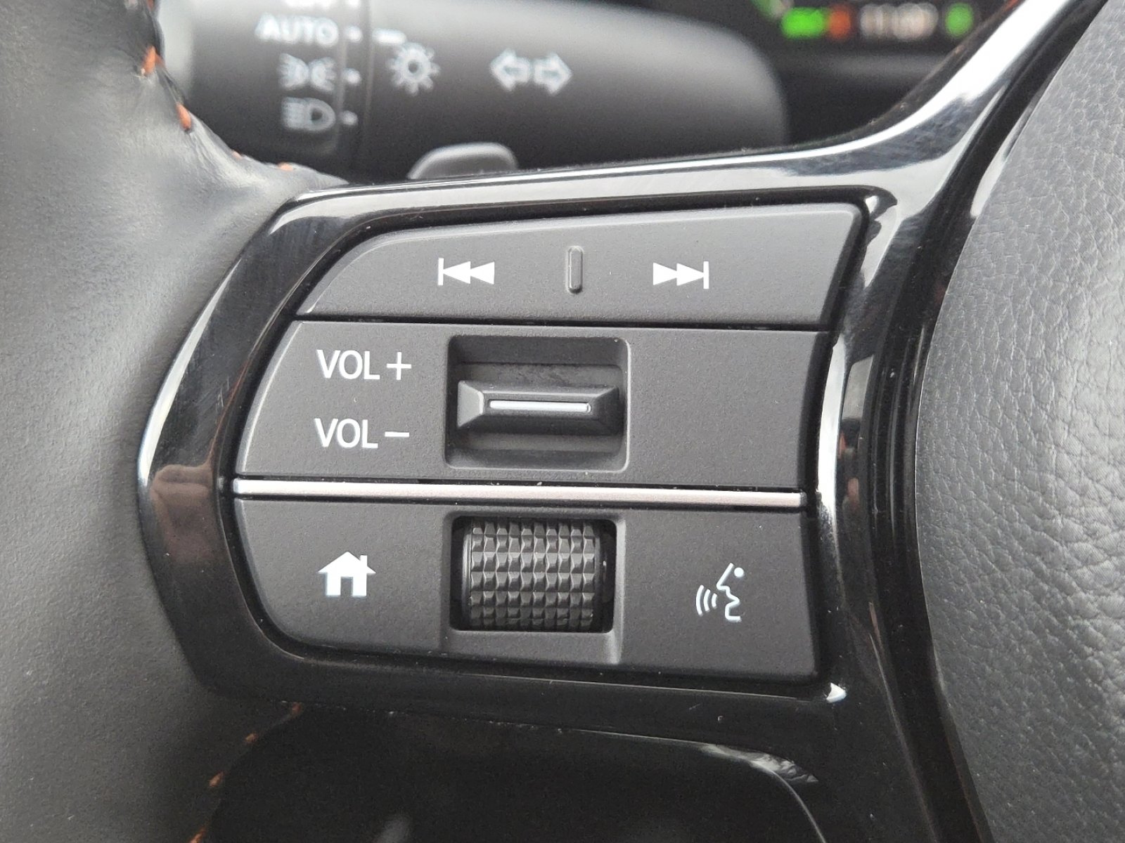 Used 2024 Honda CR-V Sport Touring image 34