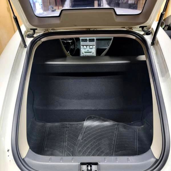 Used 2005 Chrysler Crossfire Limited image 16