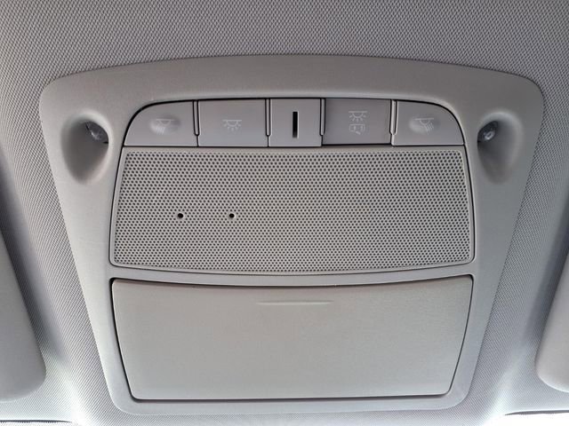 Used 2018 Nissan Rogue Sport S image 13