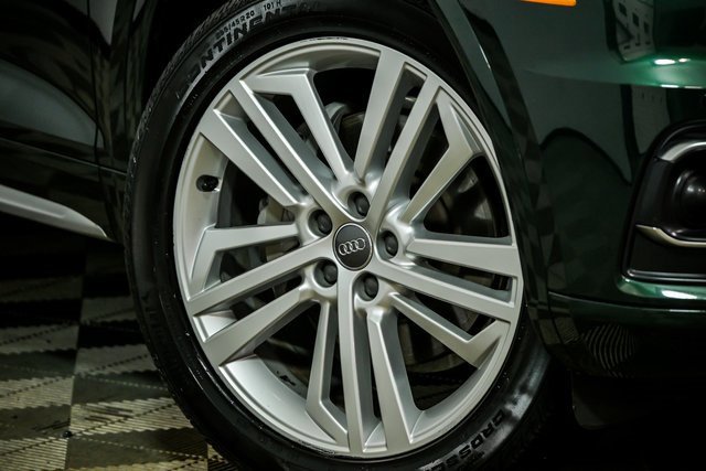 Used 2018 Audi Q5 Prestige w/ Prestige Package image 3