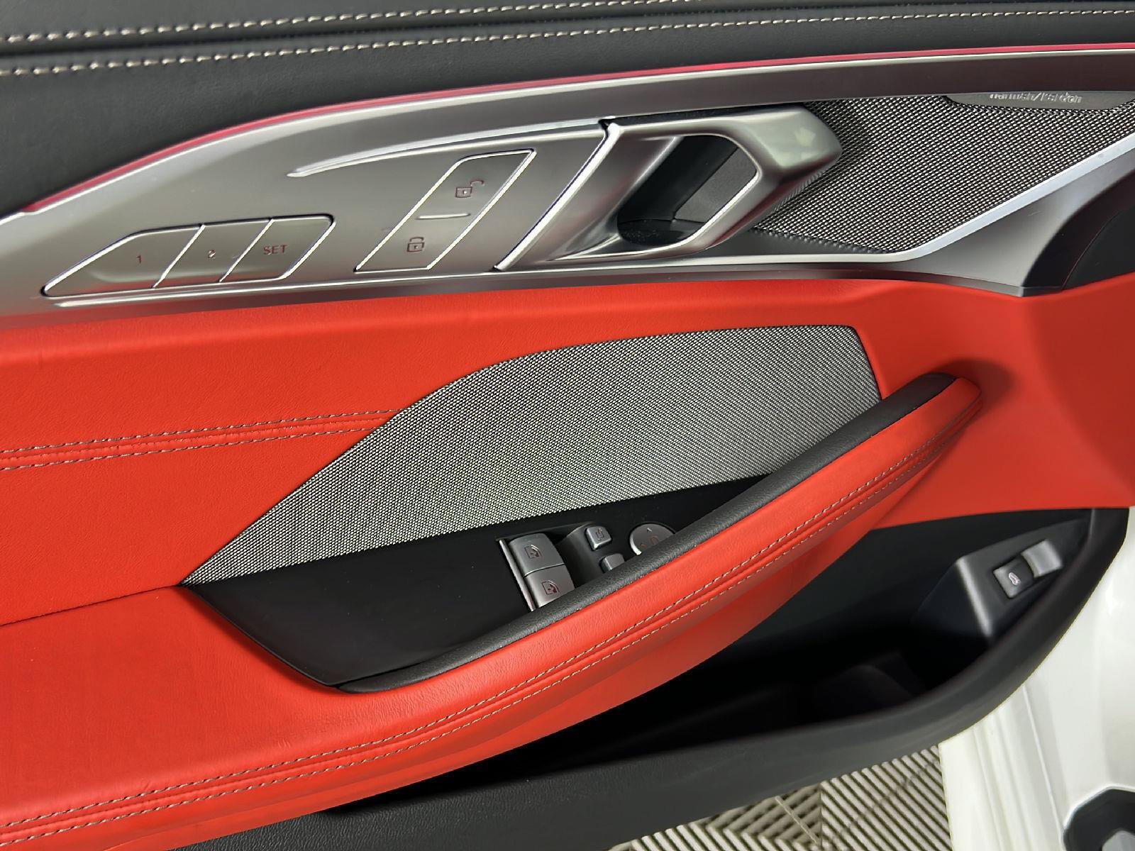 Used 2025 BMW M850i xDrive Coupe w/ M Sport Professional Package AWD/4WD image 16