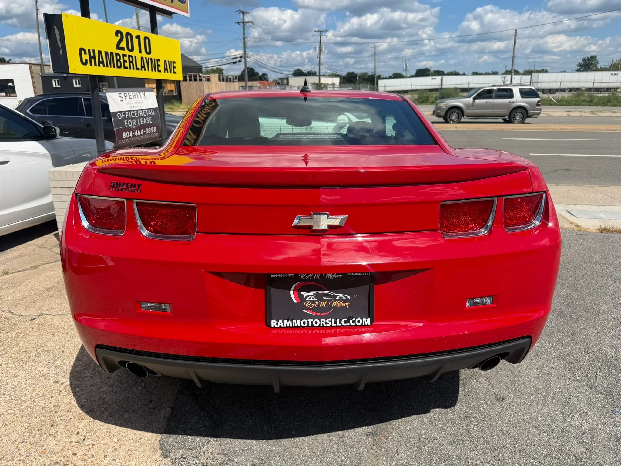 Used 2010 Chevrolet Camaro LT RWD image 4