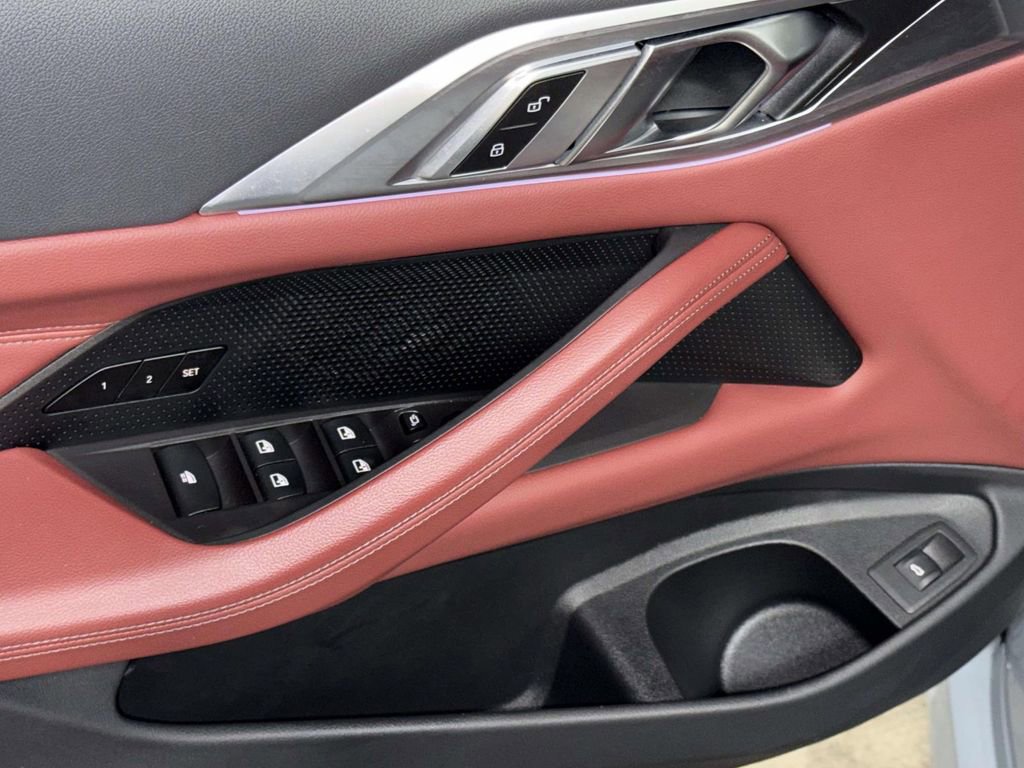 Used 2024 BMW 430i xDrive Convertible w/ M Sport Package image 19