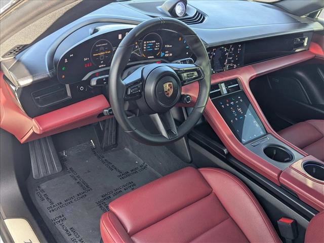 Used 2024 Porsche Taycan 4S image 10