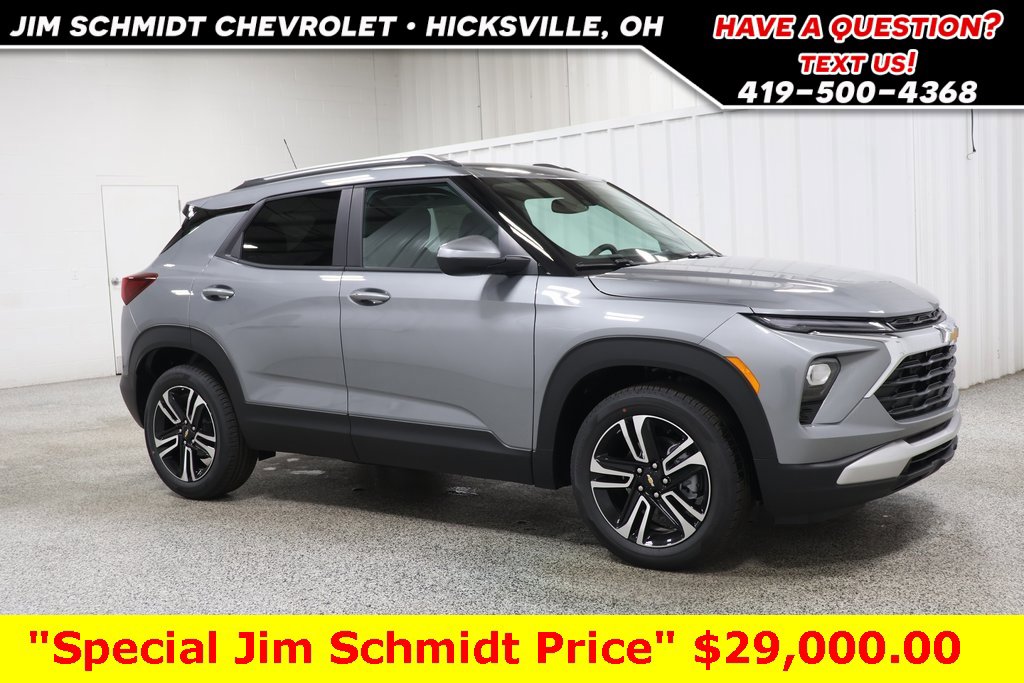 New 2025 Chevrolet TrailBlazer LT w/ Convenience Package