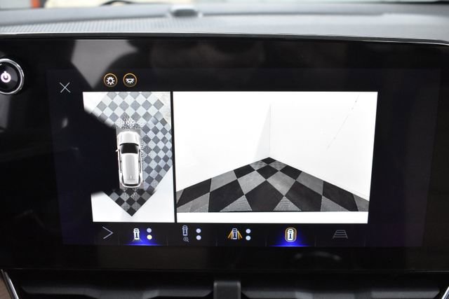 New 2026 Chevrolet Equinox ACTIV w/ Convenience Package III image 42