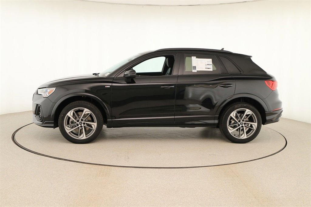 New 2025 Audi Q3 2.0T Premium image 2