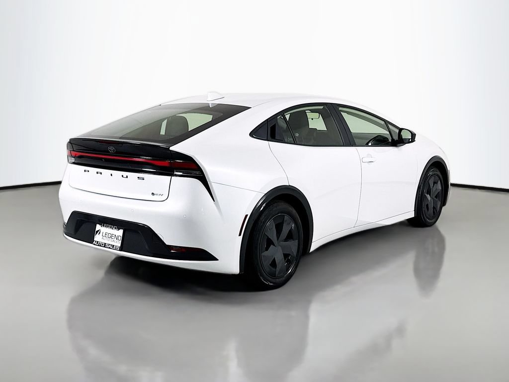 Used 2023 Toyota Prius LE FWD image 5