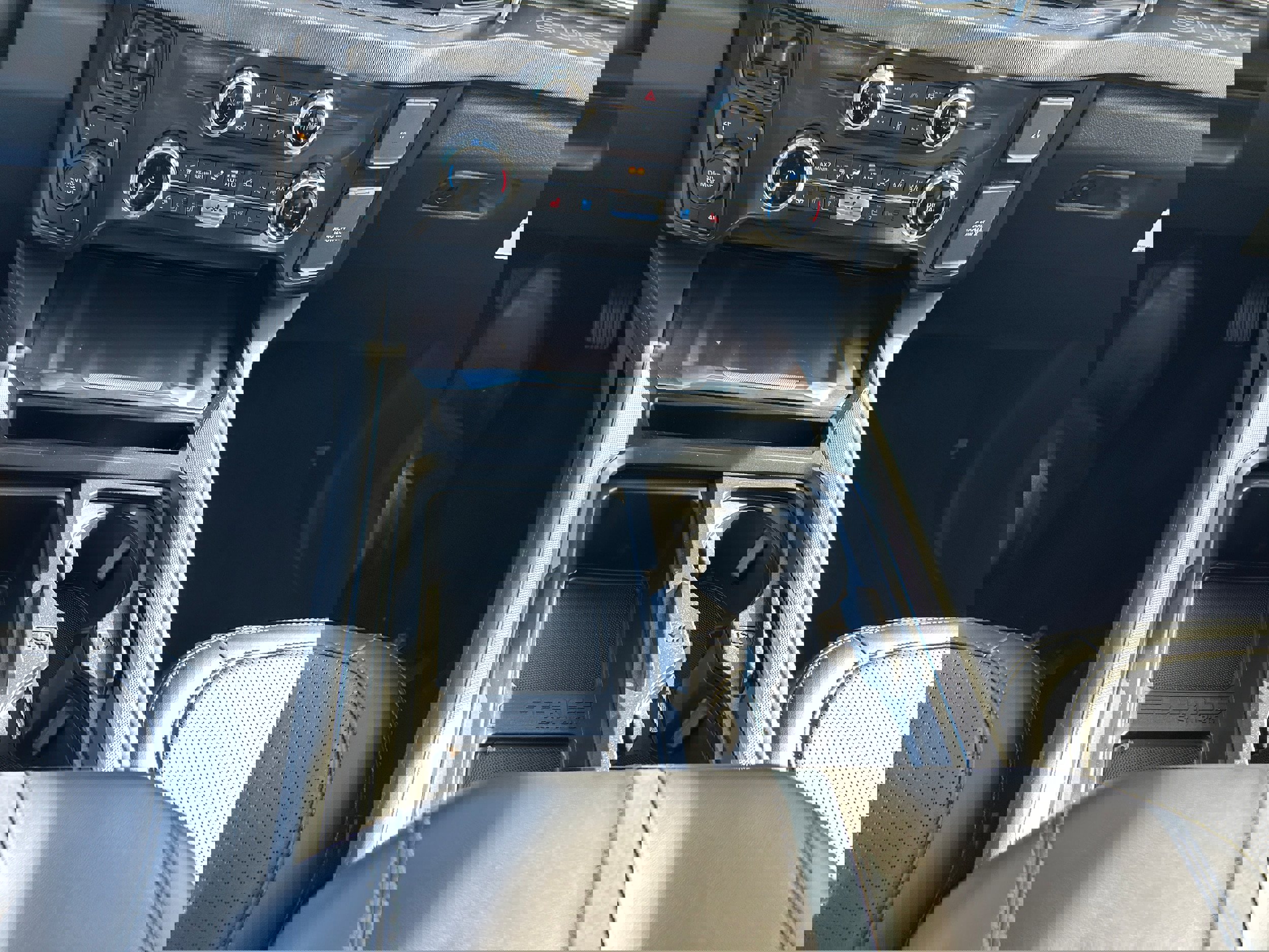 New 2026 Ford F450 Platinum w/ Snow Plow Prep Package image 53