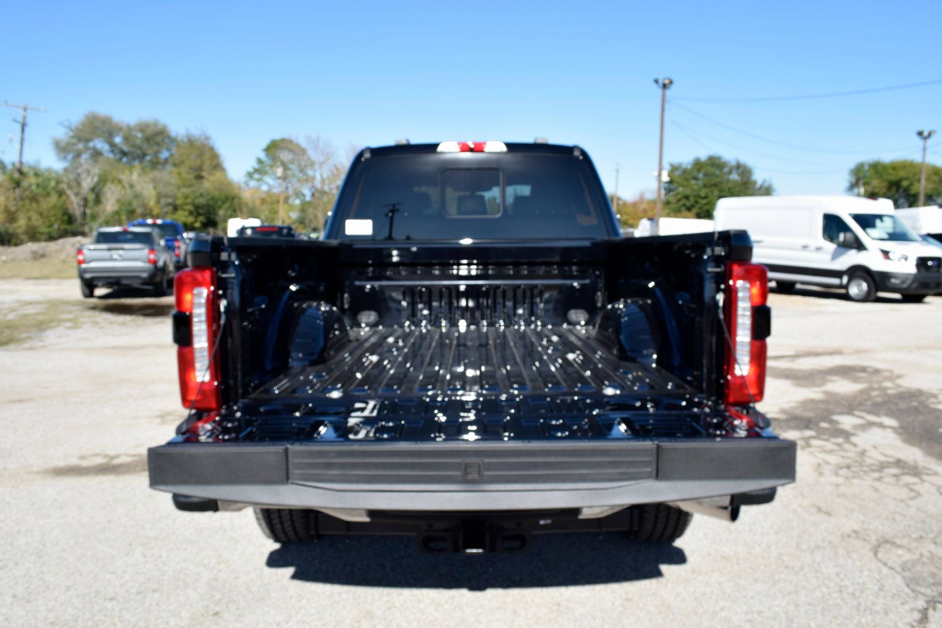 New 2026 Ford F250 Lariat w/ Chrome Package image 21