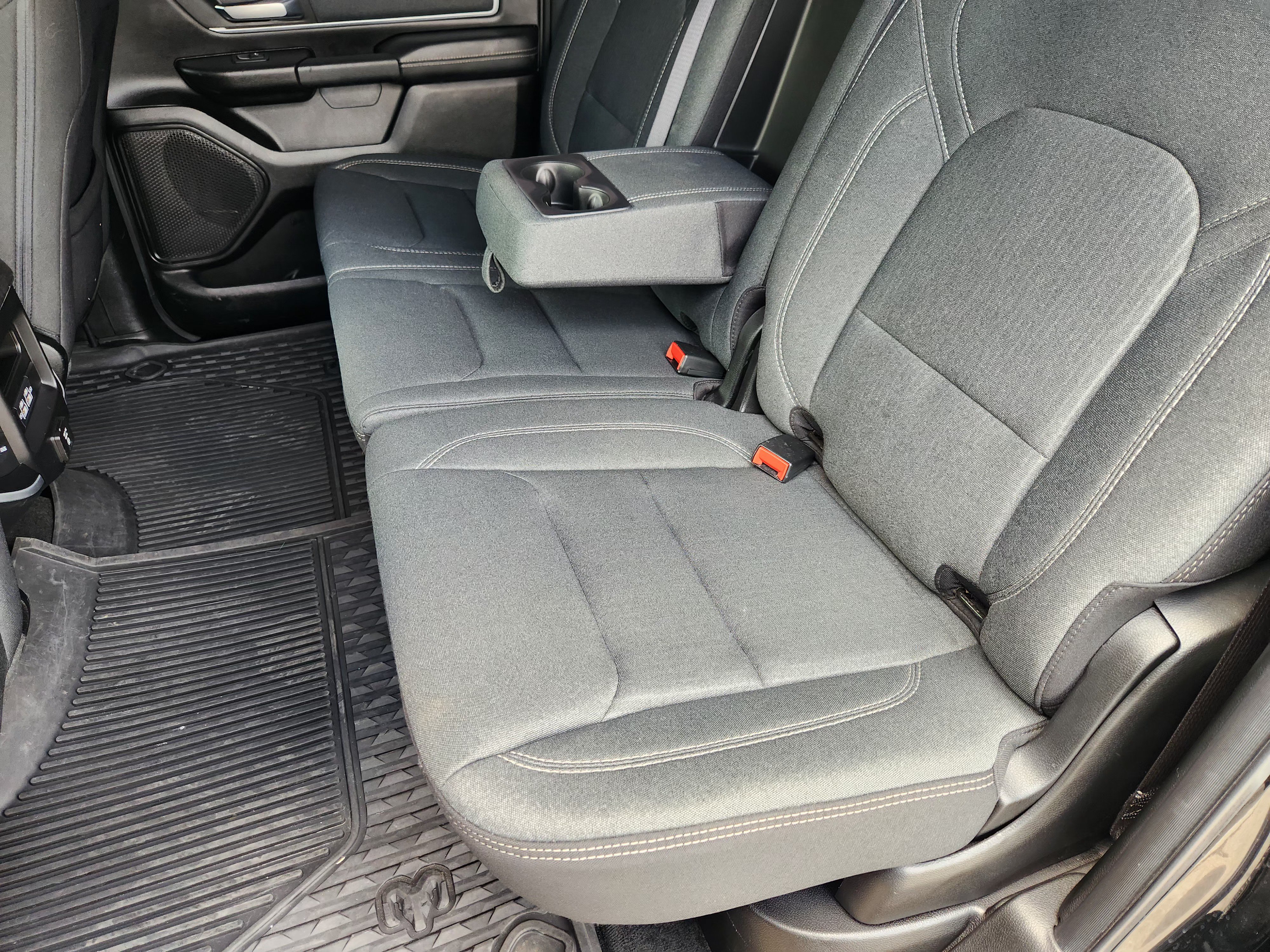 Used 2022 RAM 1500 Big Horn AWD/4WD image 30