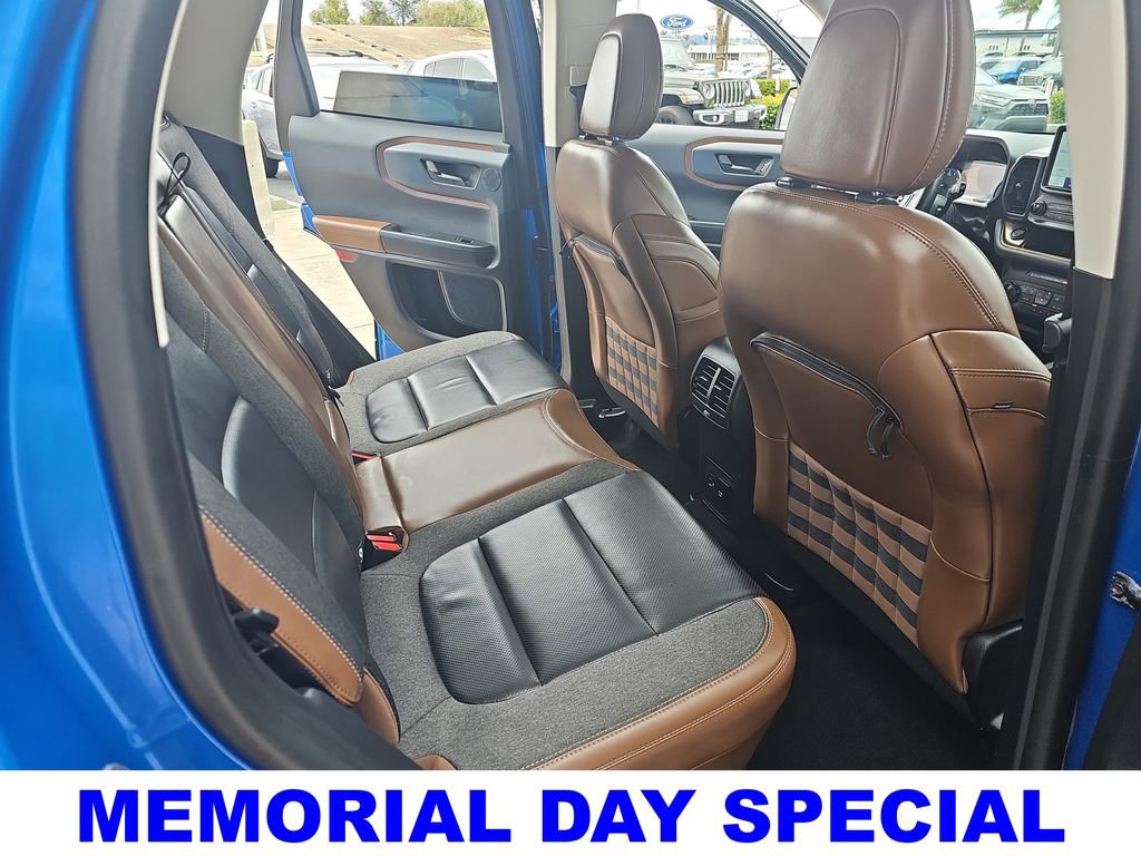 Used 2022 Ford Bronco Sport Outer Banks w/ Tech Package AWD/4WD image 11