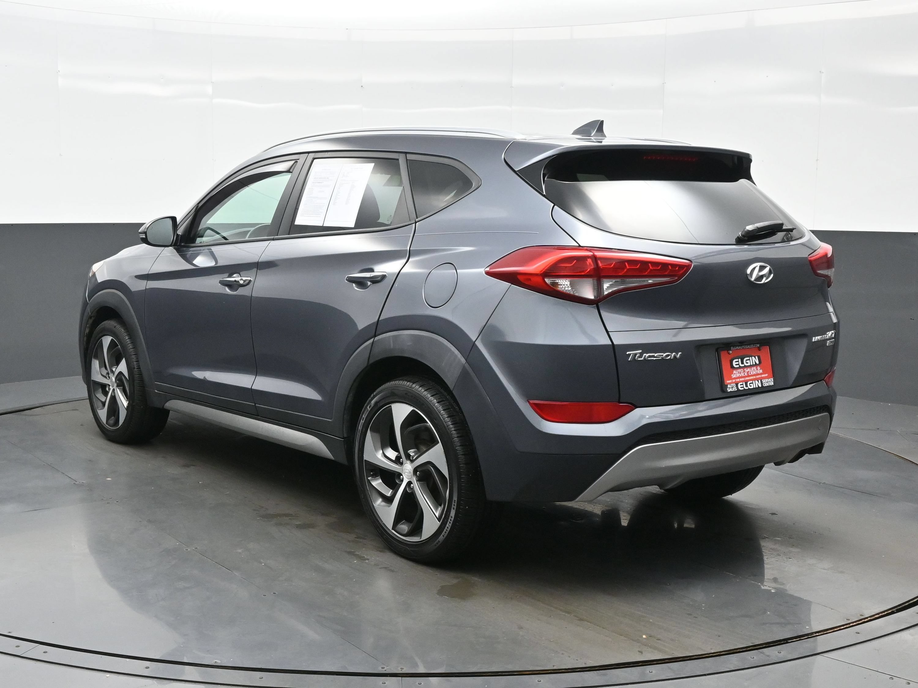Used 2017 Hyundai Tucson Limited w/ Cargo Package AWD/4WD image 4