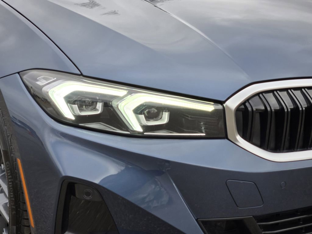 Certified 2025 BMW 330i xDrive 330i xDrive w/ Premium Package image 9