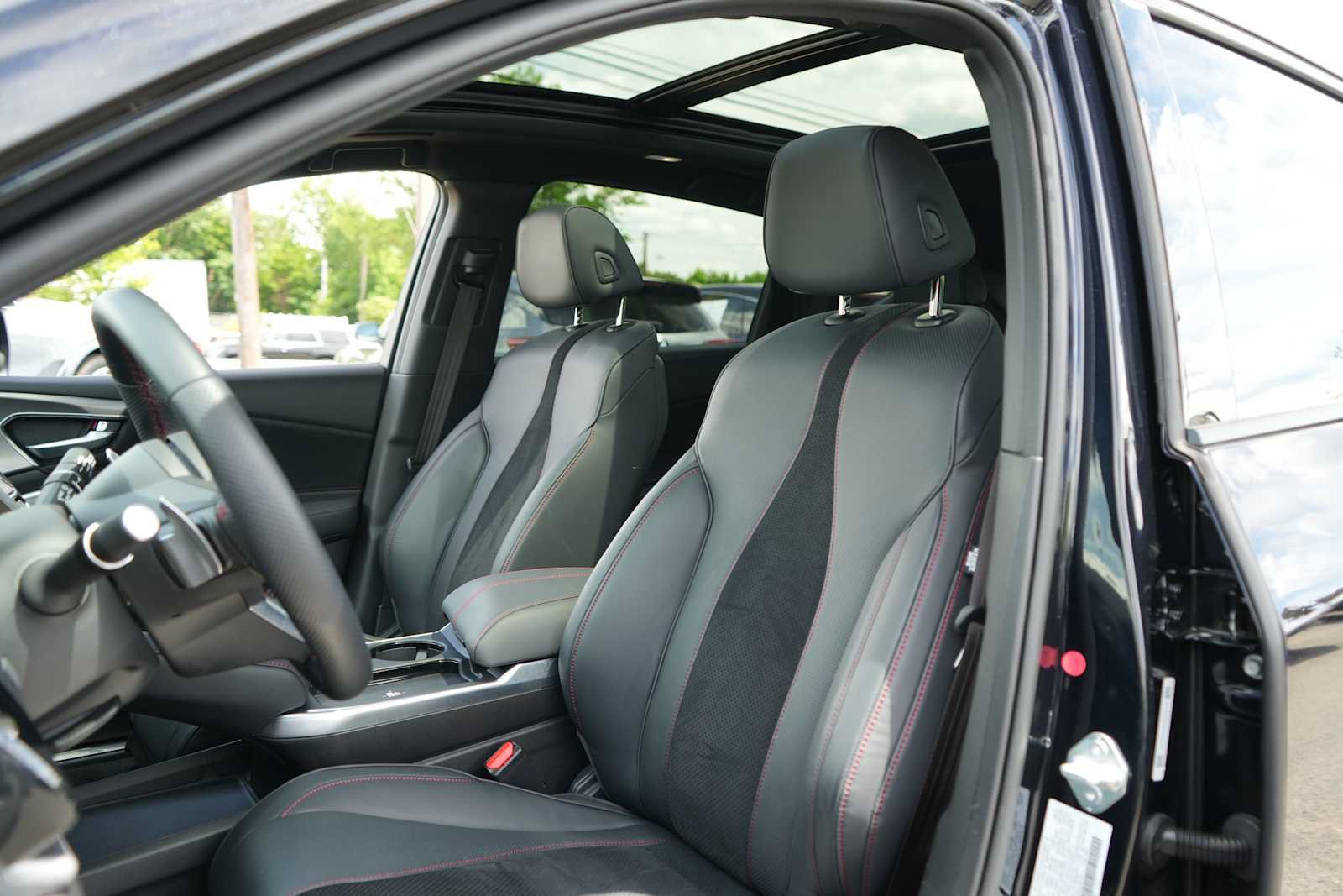 Certified 2025 Acura RDX A-Spec AWD/4WD image 18