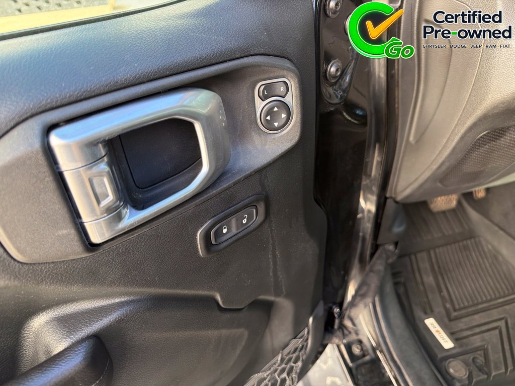 Certified 2019 Jeep Wrangler Unlimited Sport AWD/4WD image 42