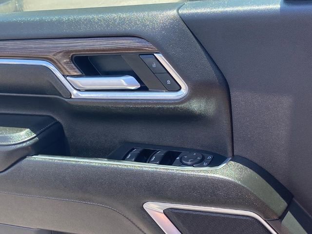 Used 2024 Chevrolet Silverado 2500 LT image 19