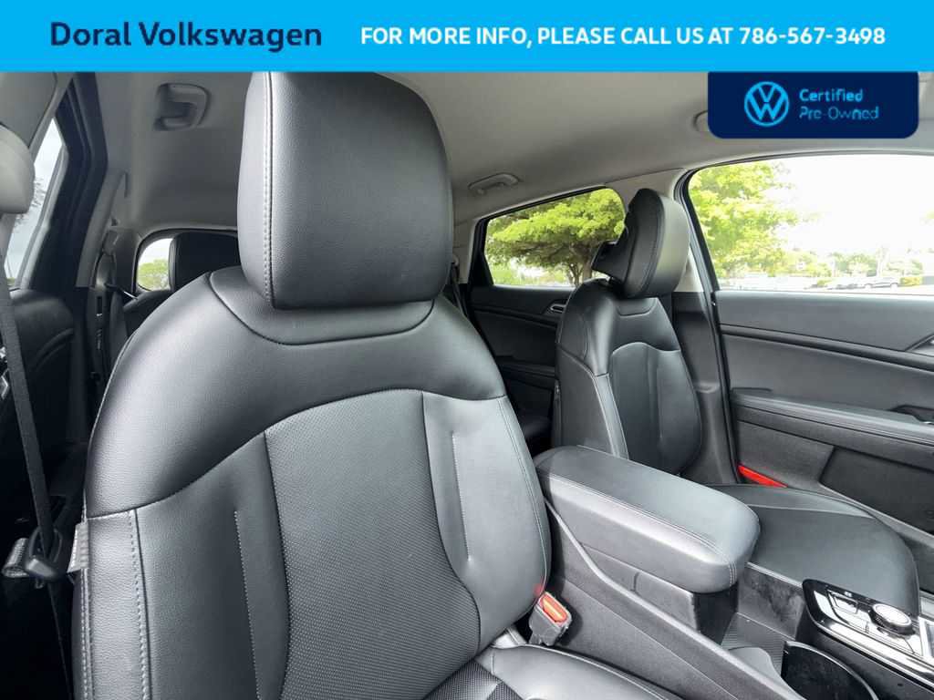 Used 2024 Kia Sportage EX image 27