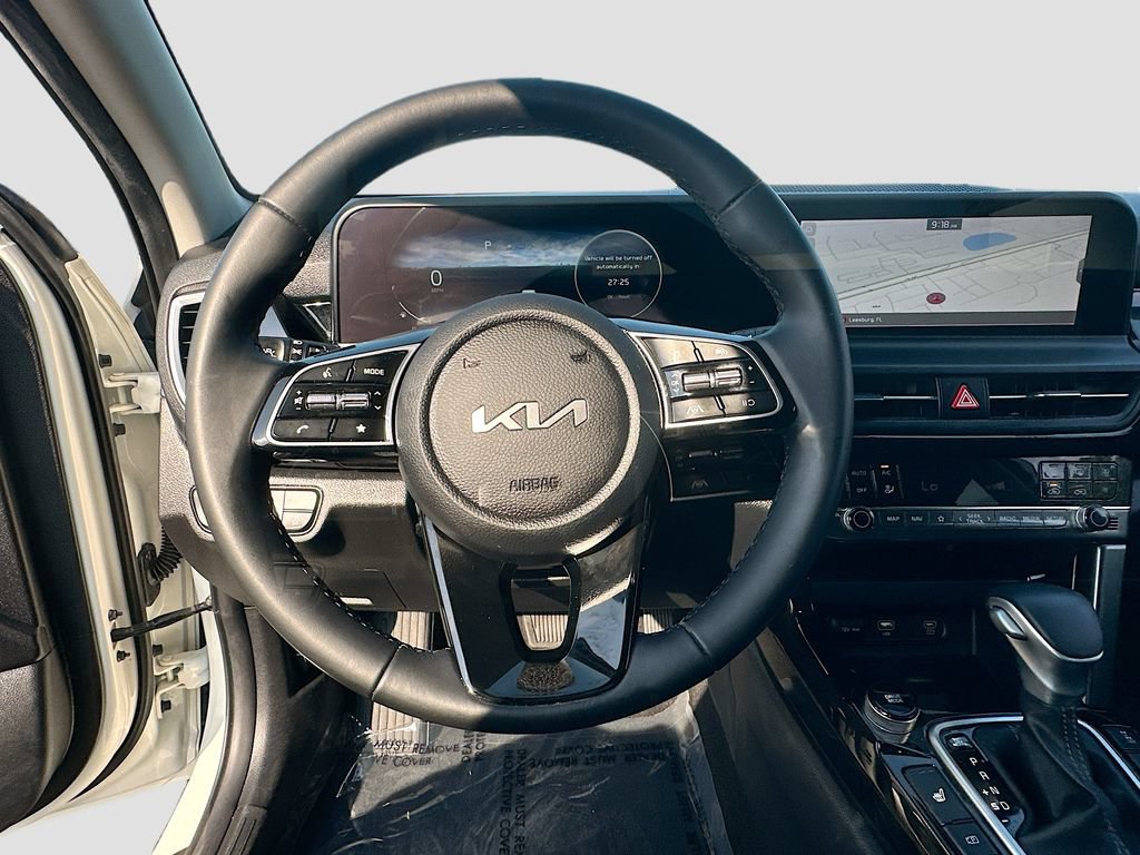 Certified 2024 Kia Seltos X-Line AWD/4WD image 11