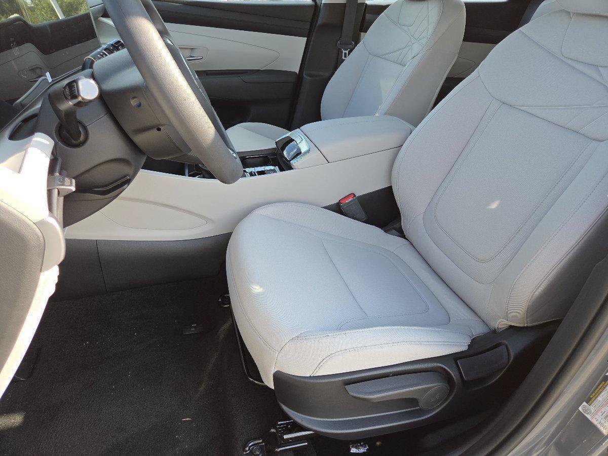 New 2026 Hyundai Tucson SE FWD image 49