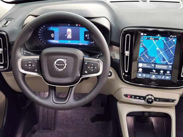 New 2026 Volvo XC40 B4 Plus w/ Protection Package Premier image 26