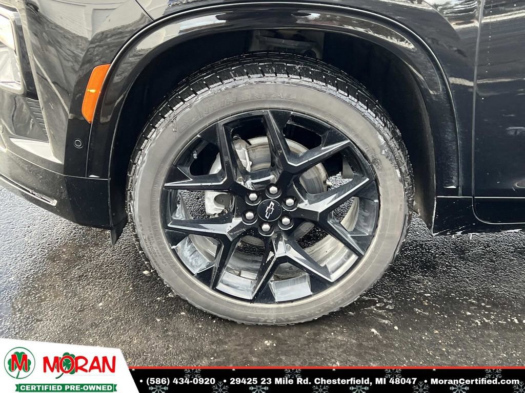 Used 2024 Chevrolet Traverse RS image 9