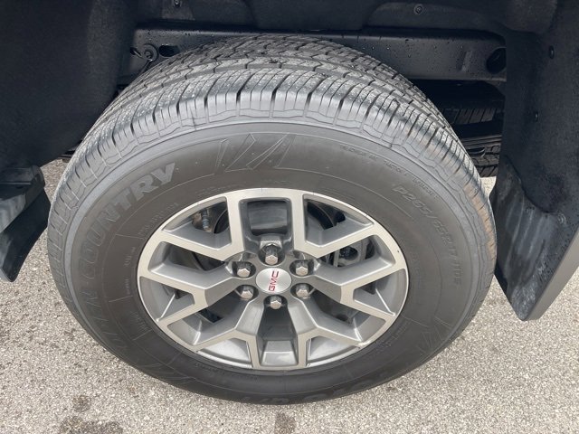 Used 2022 GMC Canyon AT4 image 10