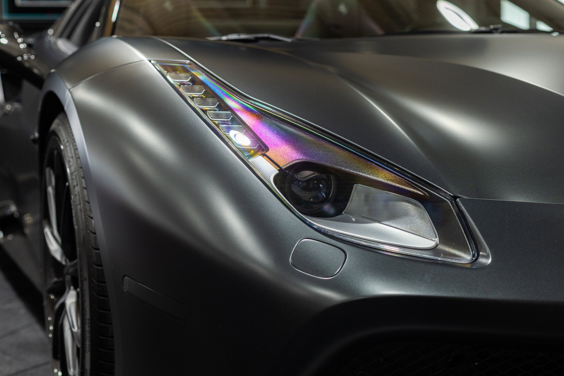 Used 2018 Ferrari 488 Spider RWD image 19