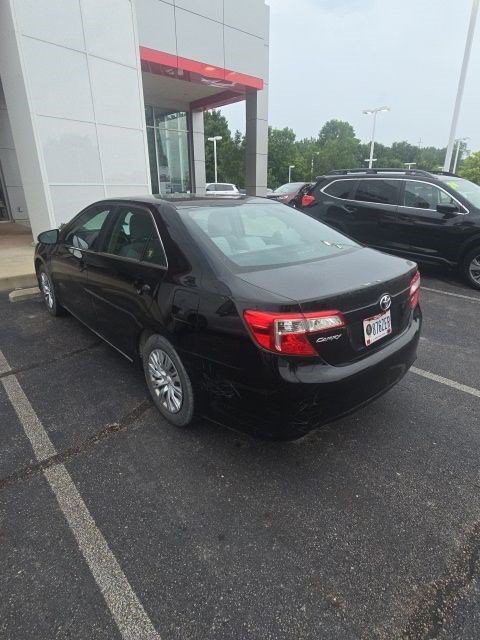 Used 2014 Toyota Camry LE FWD image 8