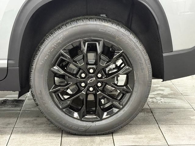 New 2026 Chevrolet Traverse LT w/ Midnight/Sport Edition FWD image 6