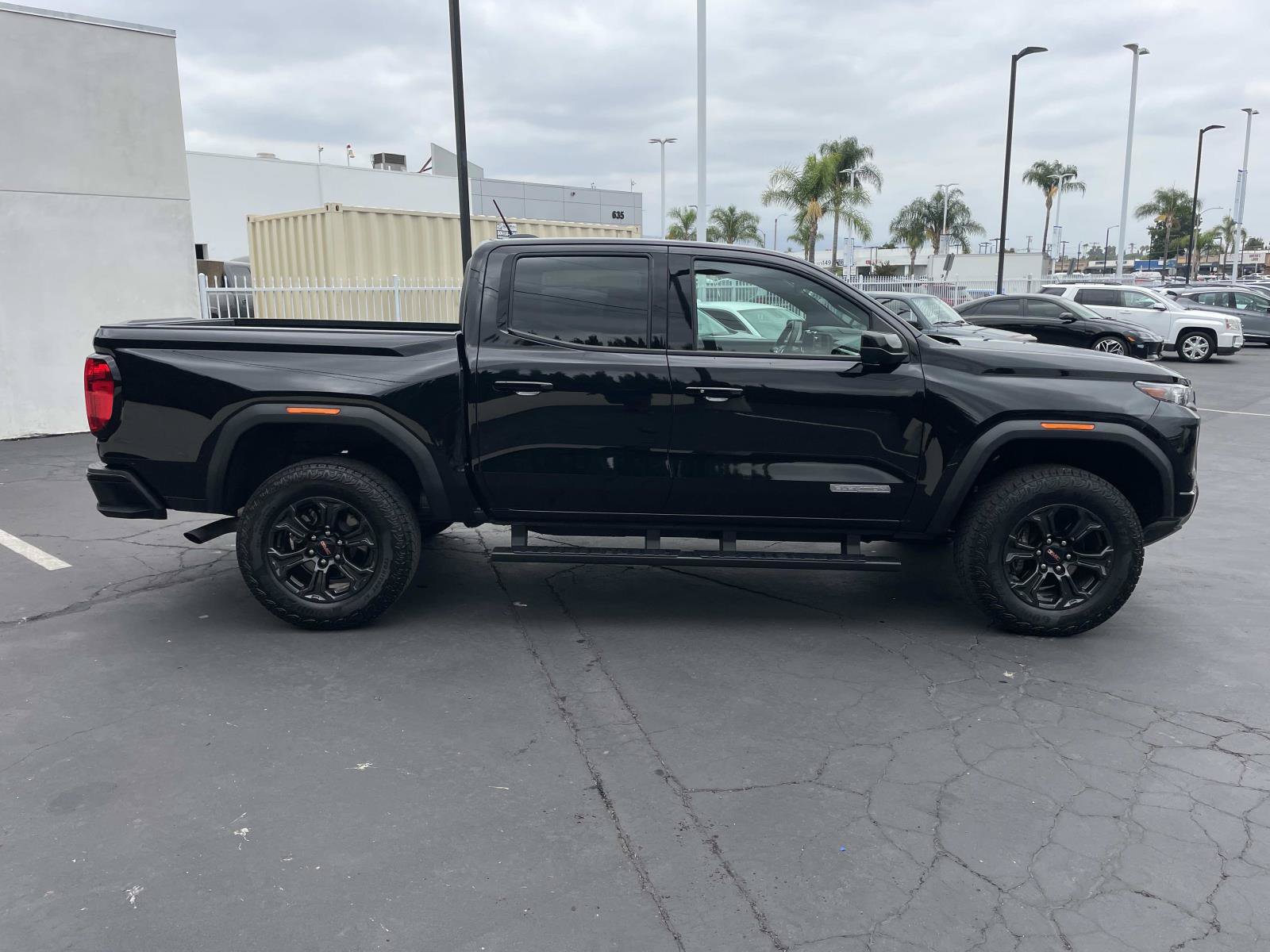 Used 2025 GMC Canyon Elevation w/ Convenience Package RWD image 4