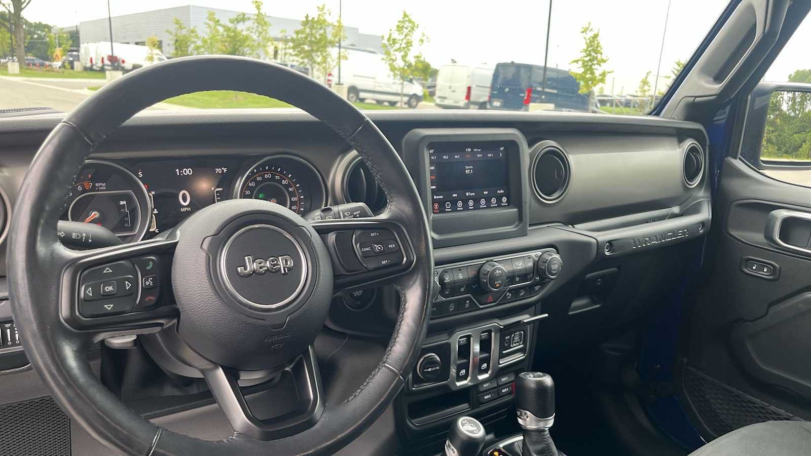 Used 2019 Jeep Wrangler Sport AWD/4WD image 26