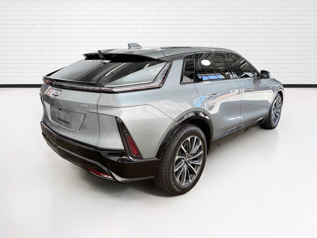 Certified 2024 Cadillac Lyriq Sport AWD/4WD image 9