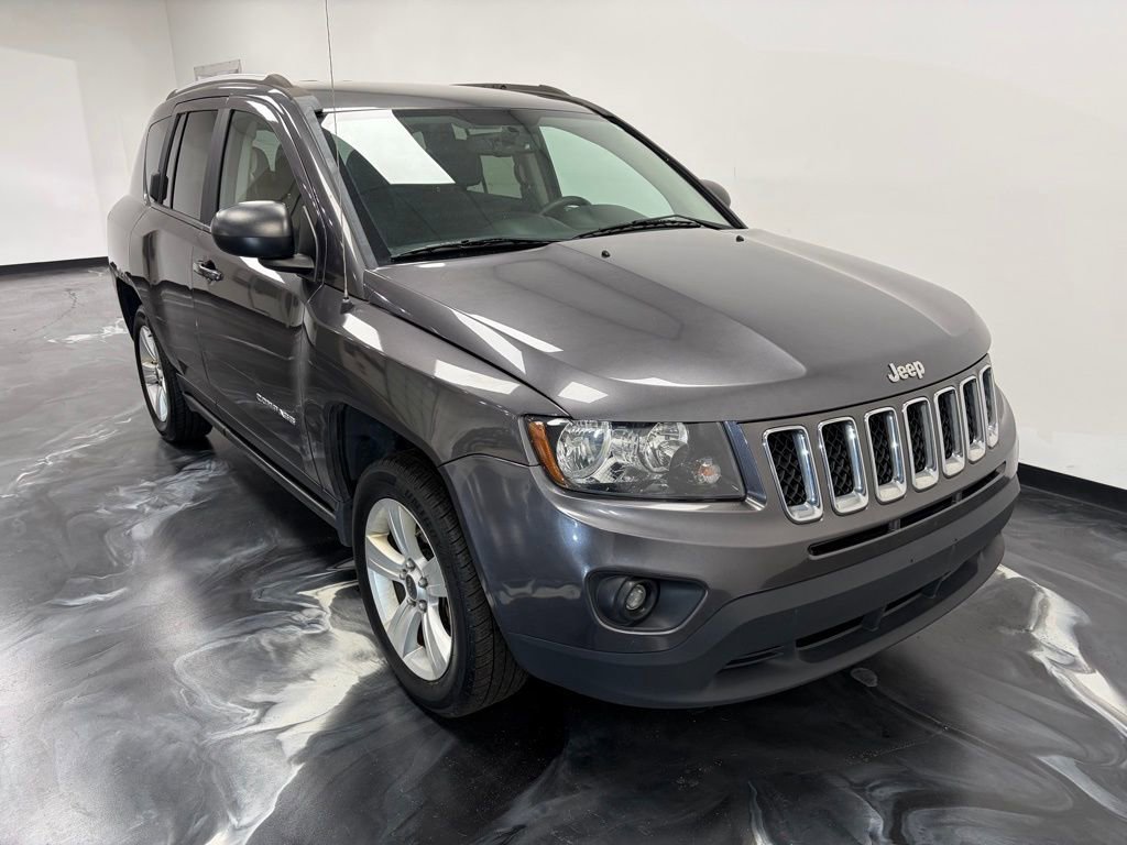 Used 2016 Jeep Compass Sport w/ Power Value Group image 16