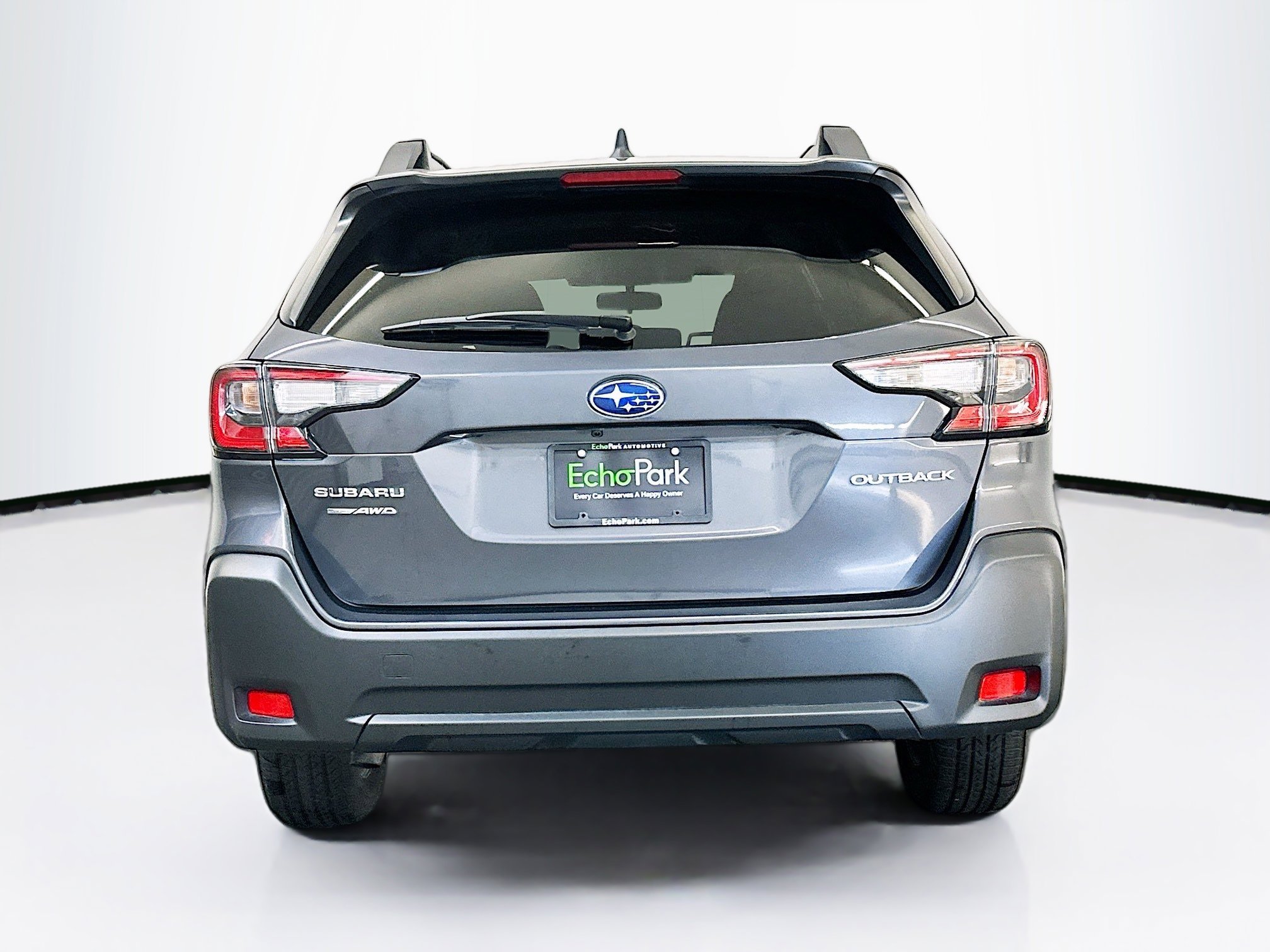 Used 2024 Subaru Outback Premium AWD/4WD image 7