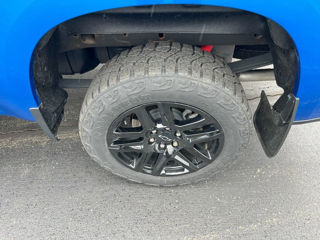 Certified 2023 Chevrolet Silverado 1500 LT Trail Boss w/ LPO, Dark Essentials Package image 13