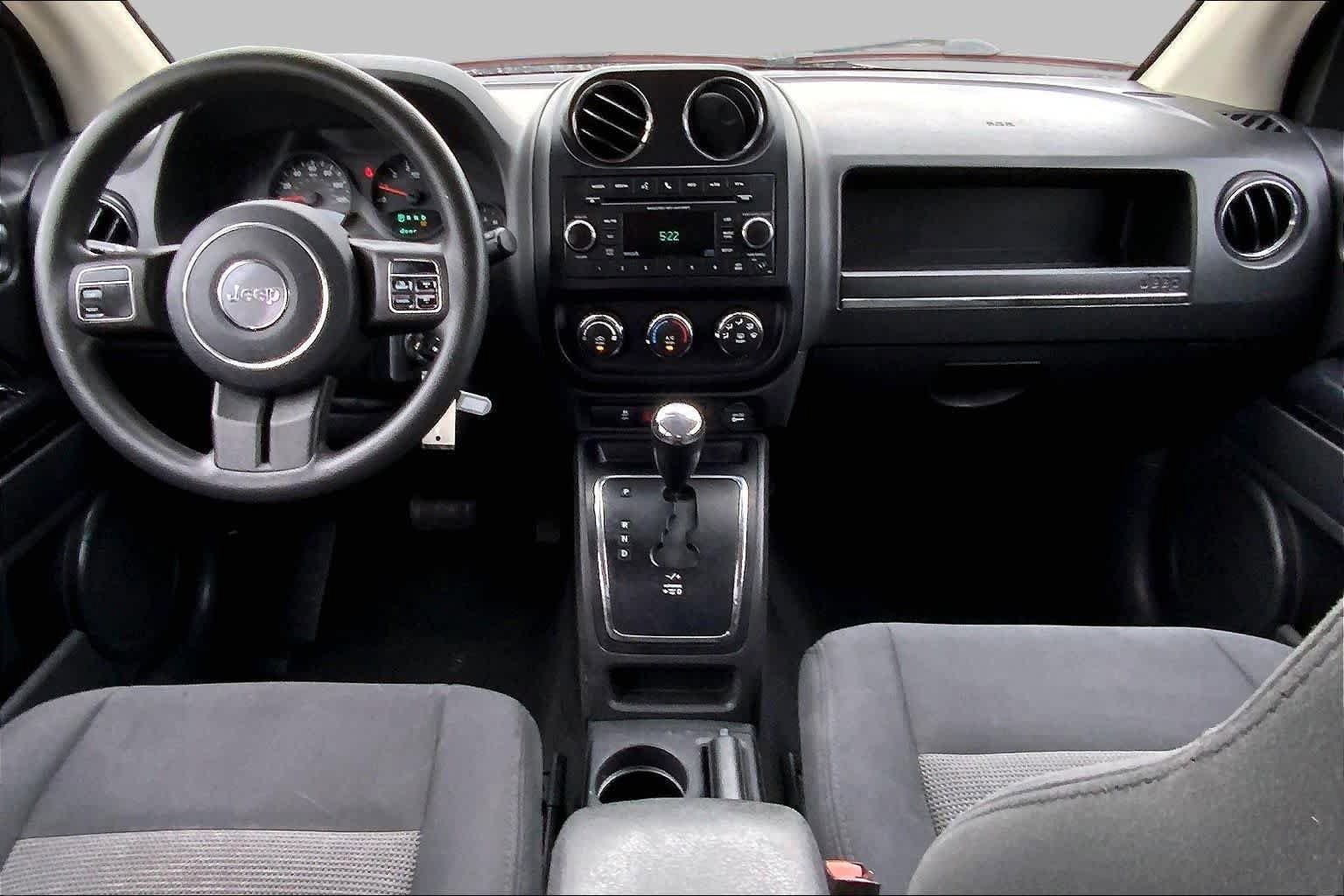 Used 2012 Jeep Compass Sport FWD image 14