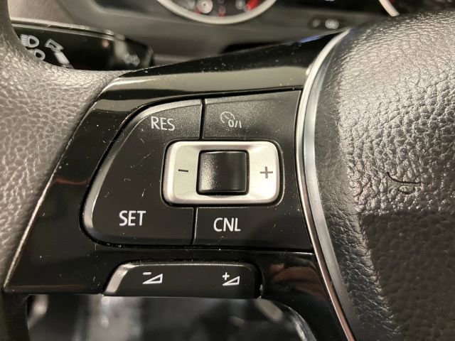 Used 2018 Volkswagen Tiguan S FWD image 24