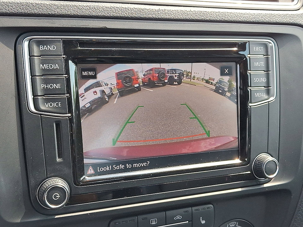 Used 2017 Volkswagen Jetta SE FWD image 21