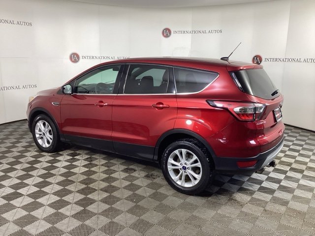 Used 2017 Ford Escape SE w/ SE Cold Weather Package image 6