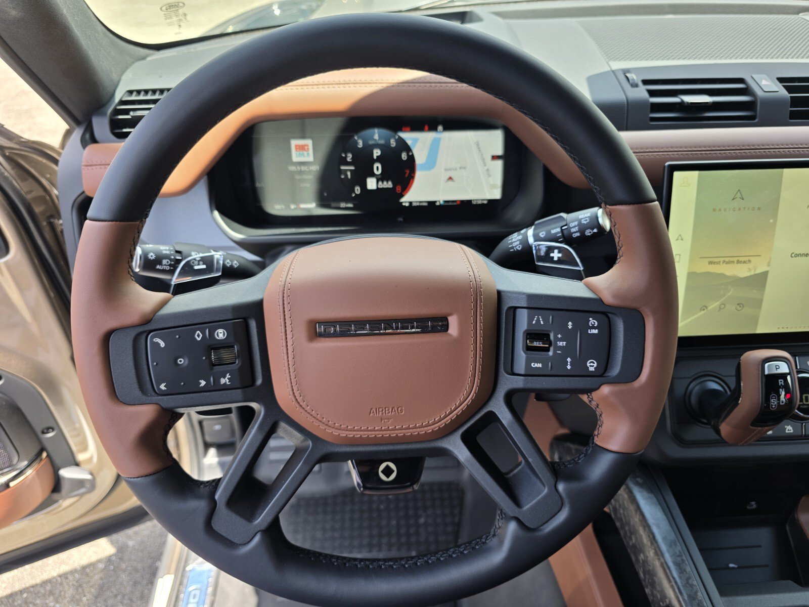 New 2026 Land Rover Defender 110 OCTA AWD/4WD image 17