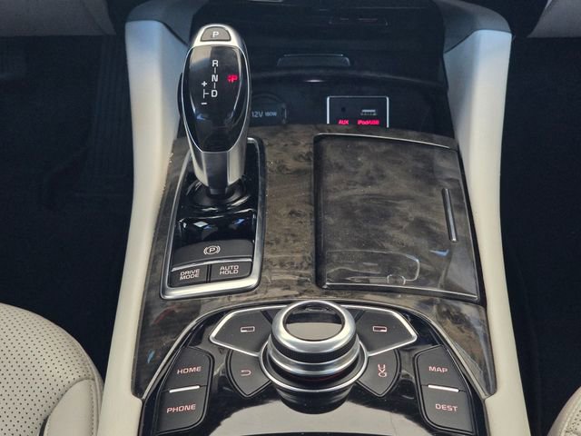 Used 2015 Kia K900 Luxury RWD image 12