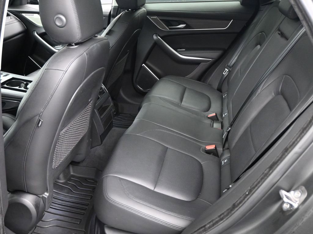 Used 2022 Jaguar F-PACE S AWD/4WD image 6