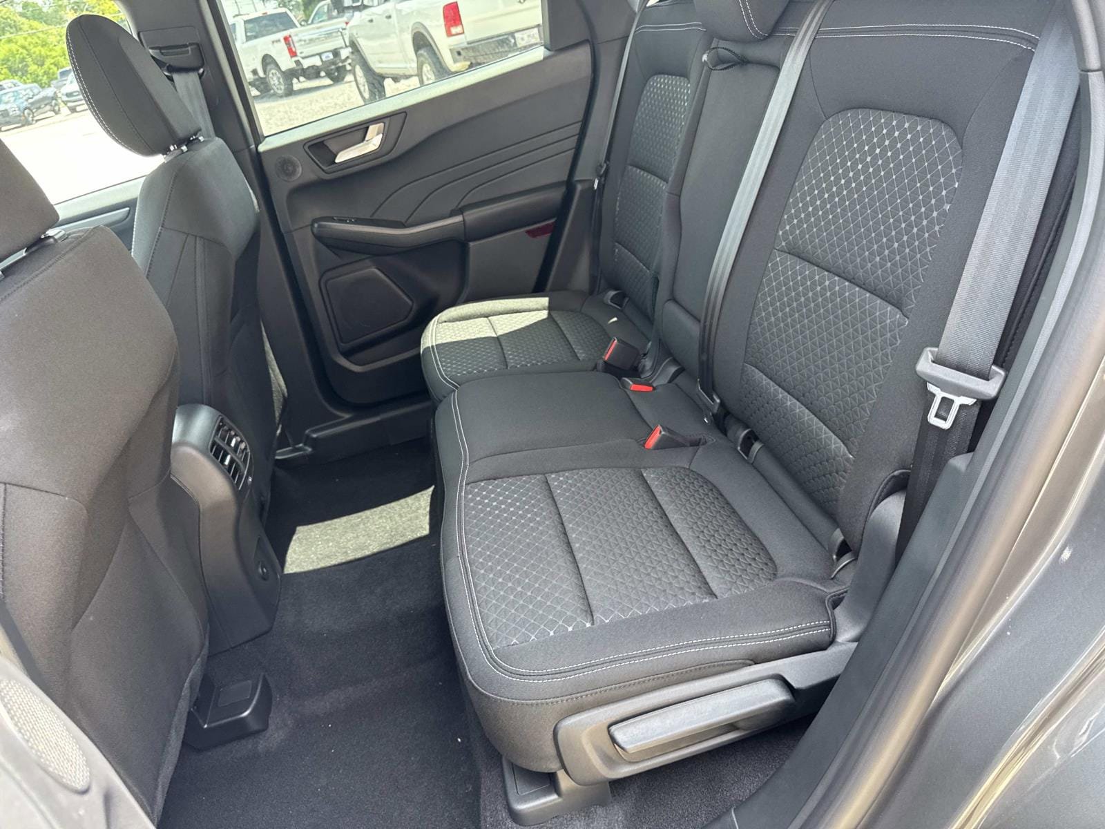New 2025 Ford Escape Active w/ Active Premium Tech Pack FWD image 6