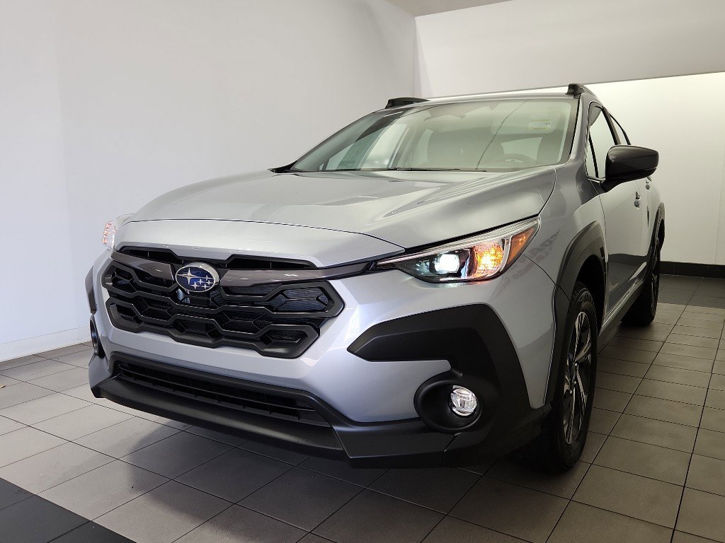 New 2026 Subaru Crosstrek 2.0i Premium w/ Crosstrek Mirror Package AWD/4WD image 2