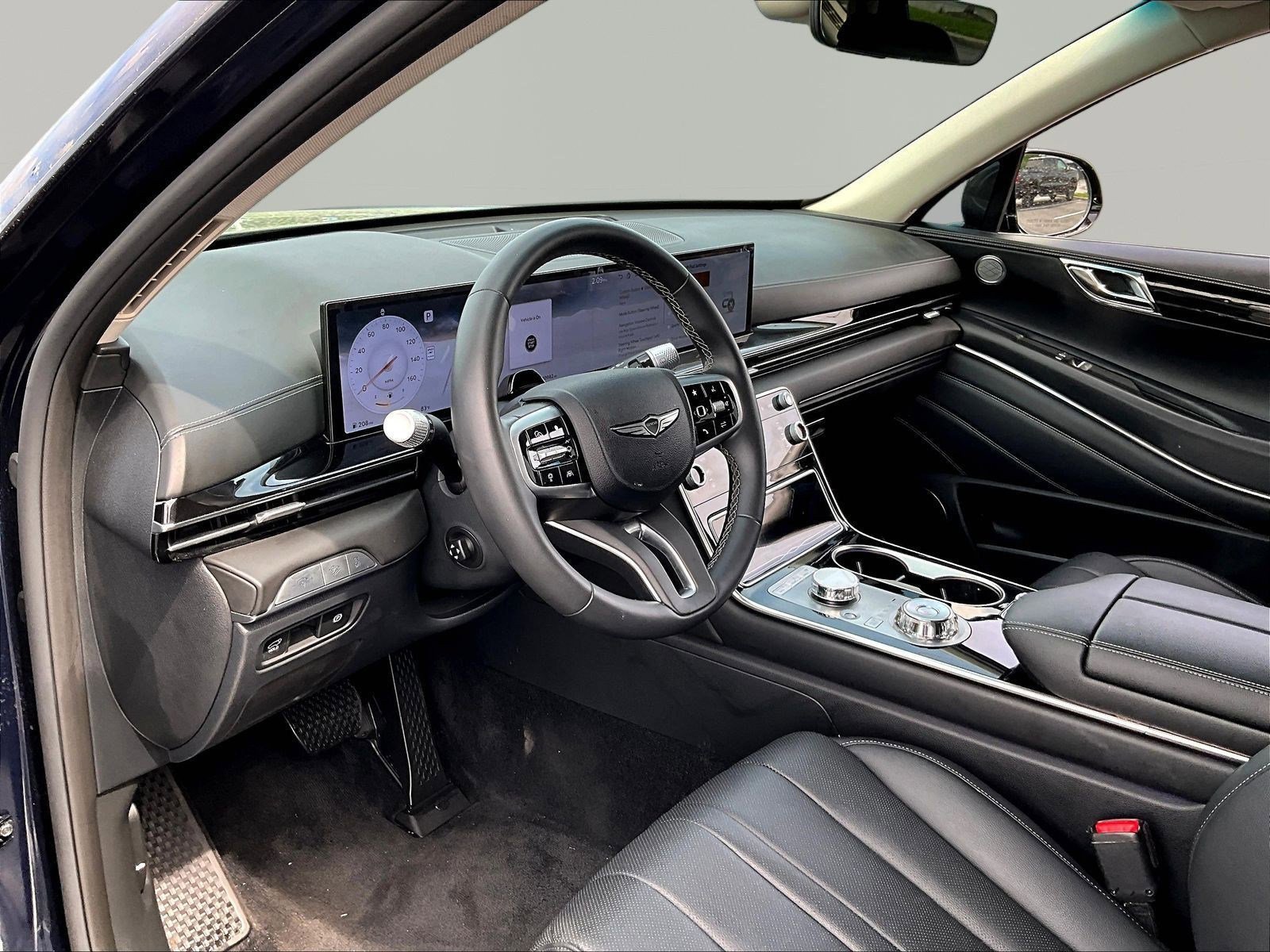 Used 2025 Genesis GV80 2.5T AWD/4WD image 17